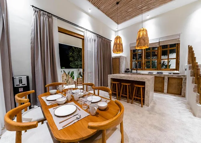 Semiramida By Evdekimi - Elegant 2br With Pool, Open-air Bath, Patio