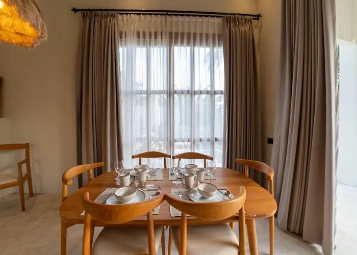 Semiramida By Evdekimi - Elegant 2br With Pool, Open-air Bath, Patio