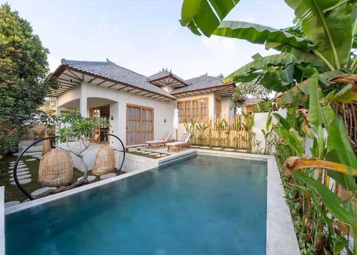 Villa Semiramida By Evdekimi - Elegant 2br With Pool, Open-air Bath, Patio Ubud