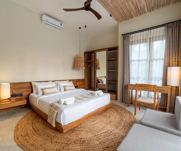 Villa Semiramida By Evdekimi - Elegant 2br With Pool, Open-air Bath, Patio Ubud